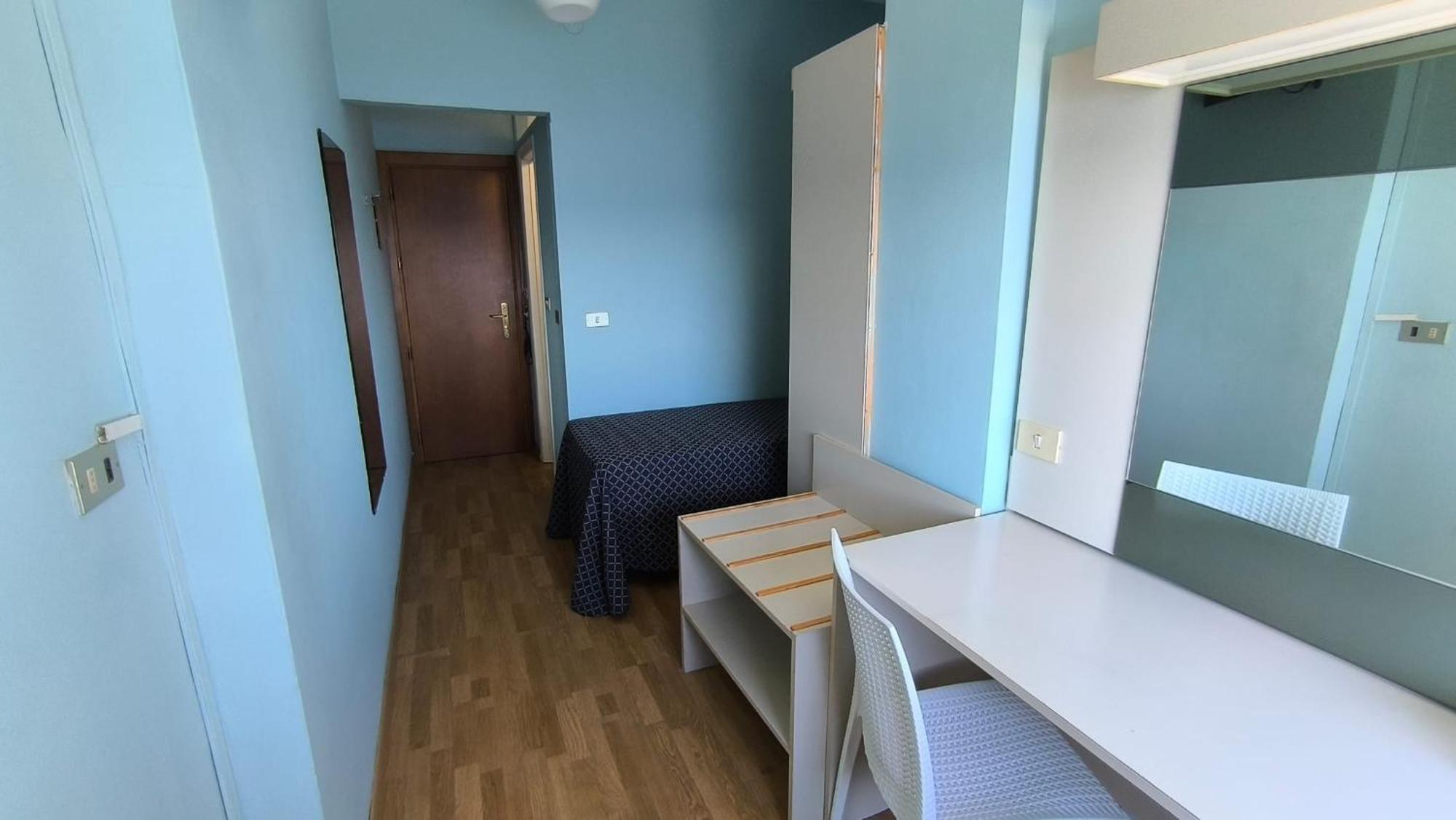 Hotel La Perla Del Capo Ospedaletti Bagian luar foto