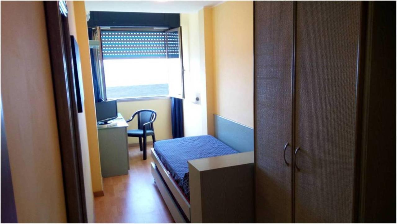 Hotel La Perla Del Capo Ospedaletti Bagian luar foto